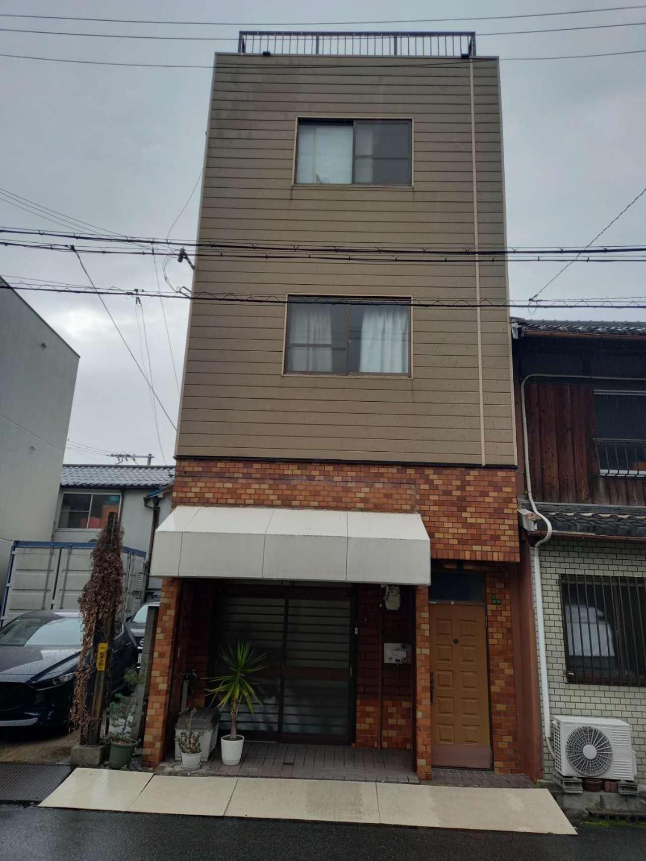 Lucky House Guest House Osaca Exterior foto